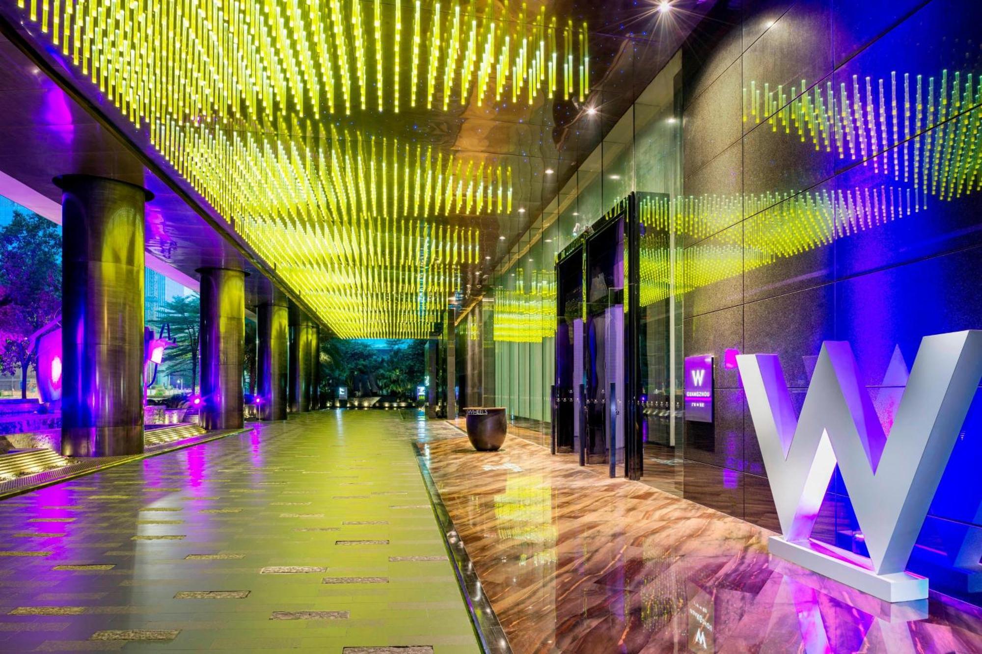 W Guangzhou Hotel Екстериор снимка